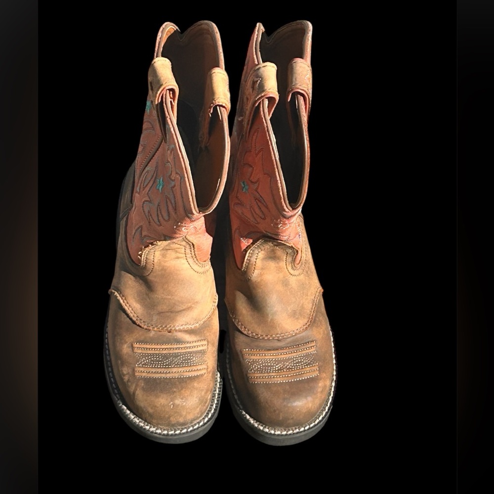 Ariat Brown and Tan Western Boots size 7.5M style #16702 - Picture 3 of 14